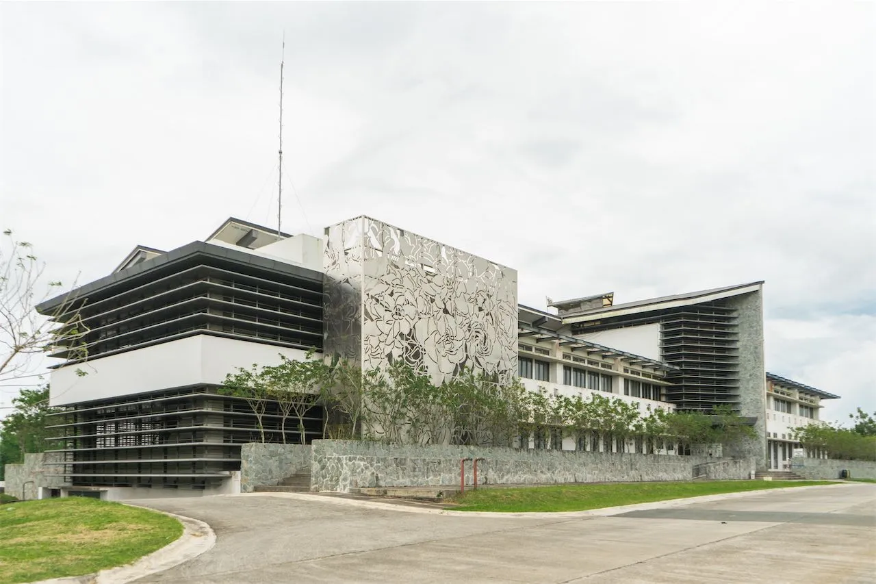 Far Eastern University College Building