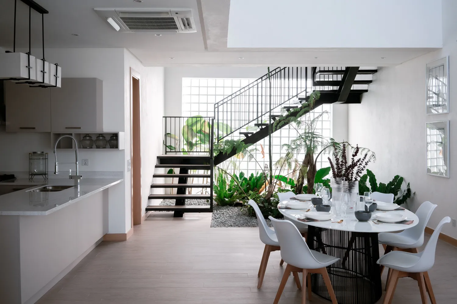 VIE Southern Plains by VCDC - Ivy Unit